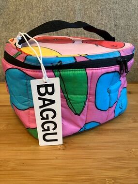 NWT - BAGGU Puffy Lunch Bag in Apples & Bananas Print